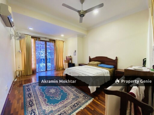FREEHOLD & RENOVATED | SERING UKAY 2.5 STOREY SUPERLINK