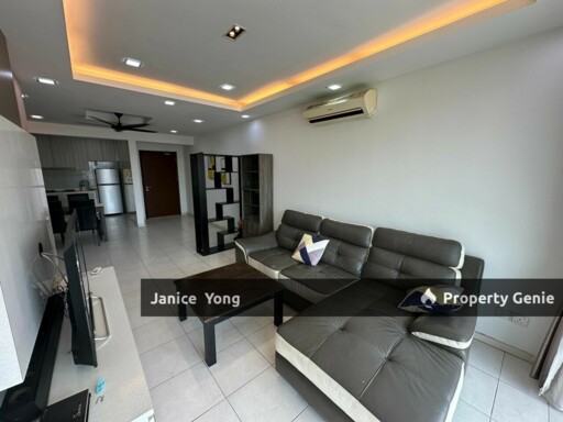 Molek Pine 1 Service Residence For Rent