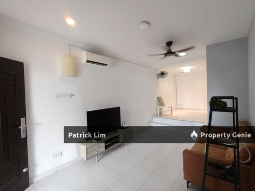 Kota Laksamana (Fully Furnished) Townhouse For Rent