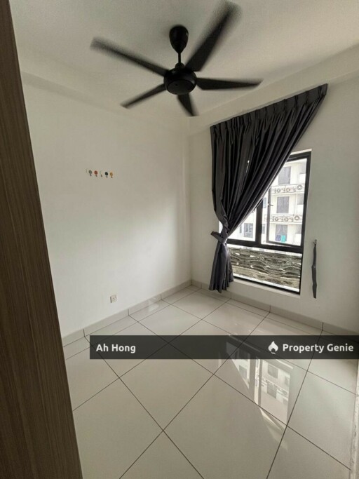 Jb Town / 1 Tebrau / 3bedroom / Partially Furnished / Nearby Ciq