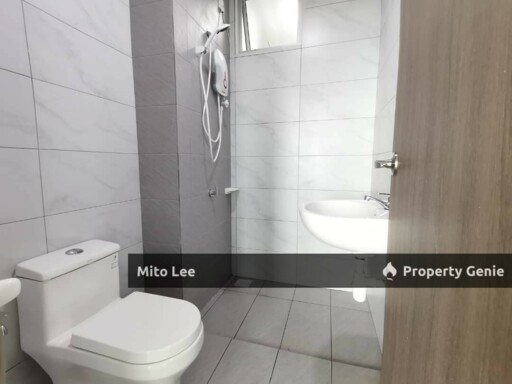Larkin Service Apartment For Rent !!