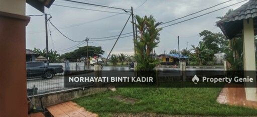 CORNER LOT SEMI-D SETINGKAT  BUKIT RANGIN @ PERMATANG BADAK BARU, KUANTAN UNTUK DIJUAL (RENOVATED)