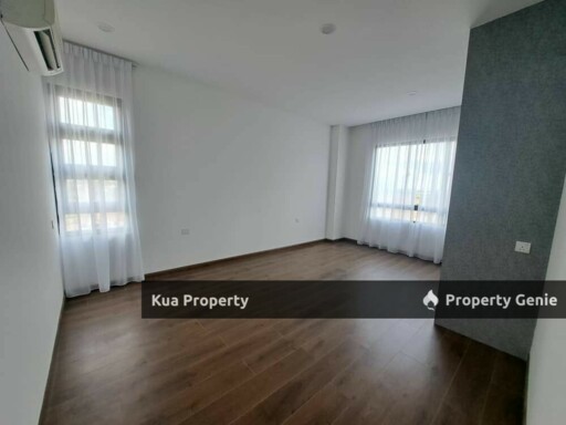 D'Ryx Penthouse Unit For SALE