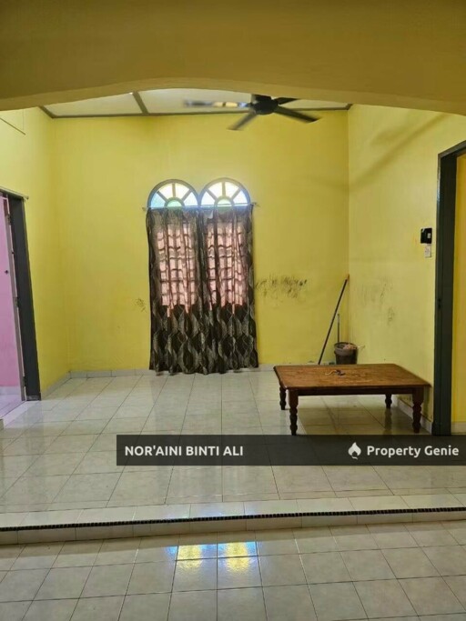 SEMI D SETINGKAT KG BARU KERTEH — UNTUK DIJUAL!