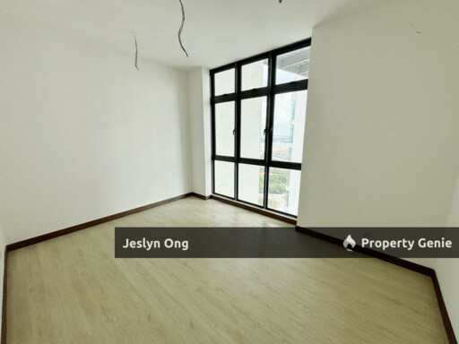 🌟 Green Haven — Nature Meets Luxury Living 🌿 环境优美，空气清新，生活便利，是家庭与投资的理想选择！