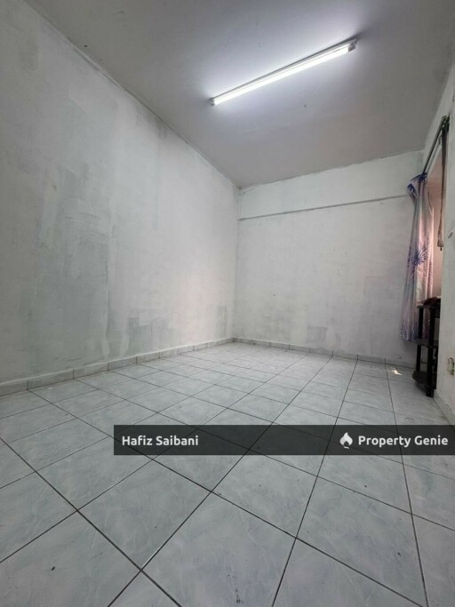 Pangsapuri Subang Suria Sekyen U5 Shah Alam
