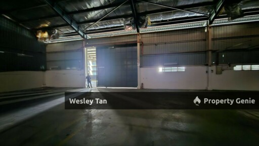 Corner Fully Covered Factory 65,000sf 1,600amp No Beam Production Area