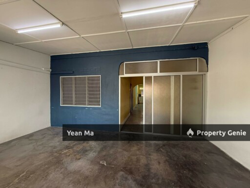 For Sale🔥Renovated Unit Rumah PKNS Batu 16 Rawang Low Cost Single Storey House