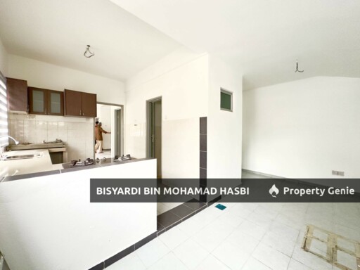 RENOVATED EXTENDED KITCHEN END LOT DOUBLE STOREY SAUJANA UTAMA 1, SUNGAI BULOH.