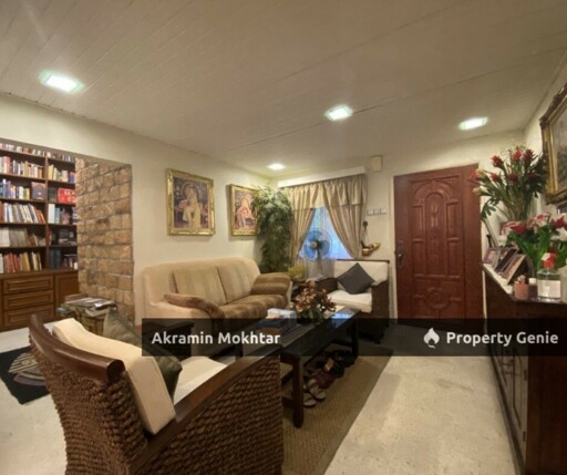 FREEHOLD & FULLY RENOVATED | TAMAN BUKIT JOBINA 3 STOREY TERRACE