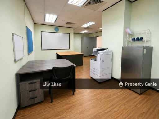 Ready Office for Sale, Furnished, 912 sqft, 5th Floor Centre Point Shopping Mall, Prime Area, Kota Kinabalu City, Sabah