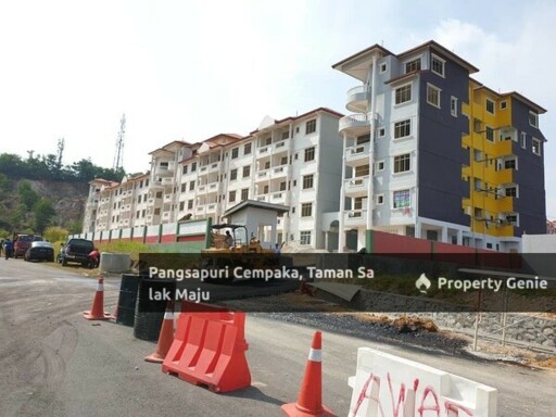 Pangsapuri Cempaka, Taman Salak Maju
