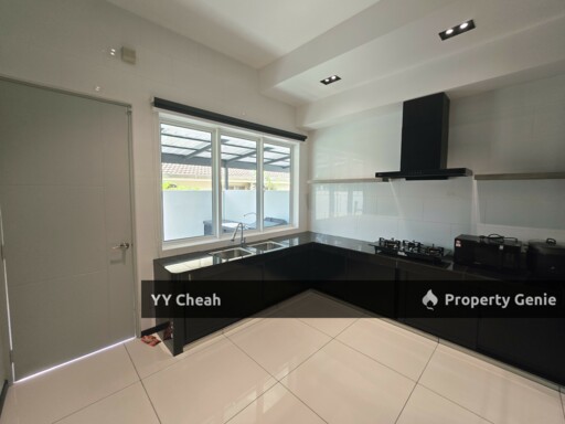 Tiger Lane 2.5 Storey Luxurios Semi-D, Designer Style Freehold, gated