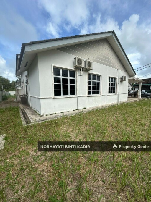 RUMAH SEMI-D SETINGKAT DI TAMAN KEMPADANG MAJU, KUANTAN