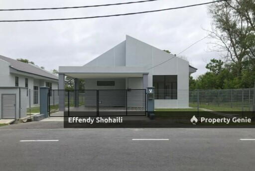 MAHKOTA HILLS SEKSYEN 5 LENGGENG BUNGALOW