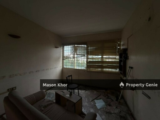 N-PARK BLOCK A CONDOMINIUM LOW FLOOR 700sf 1CP BARE UNIT BATU UBAN