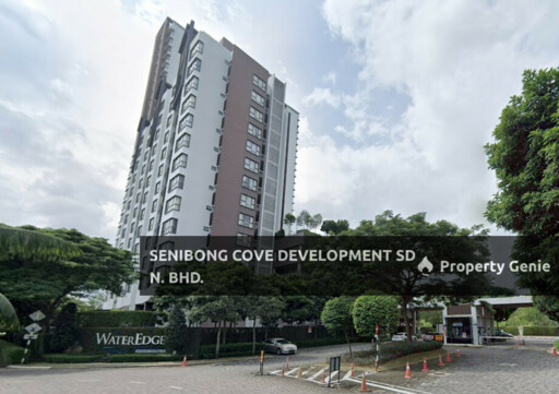 Senibong Cove - The WaterEdge Apartments
