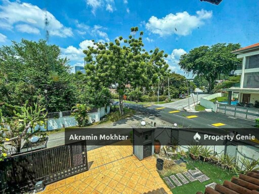 Freehold, CornerLot, Renovated & Partially Furnished | 2-Storey Bungalow Kampung Datuk Keramat KL.
