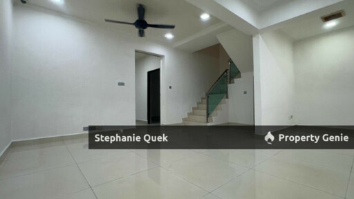 (Partial Furnished) 2 Storey House For Rent @ Bandar Puteri Klang