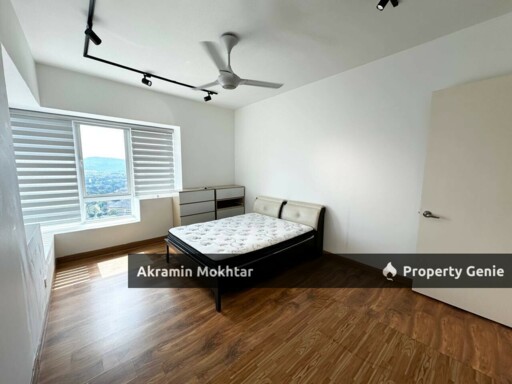 FREEHOLD, CORNER UNIT, PARTIALLY FURNISHED, RENOVATED & 2 PARKING | Saville @ Melawati Condominium, Taman Melawati, KL