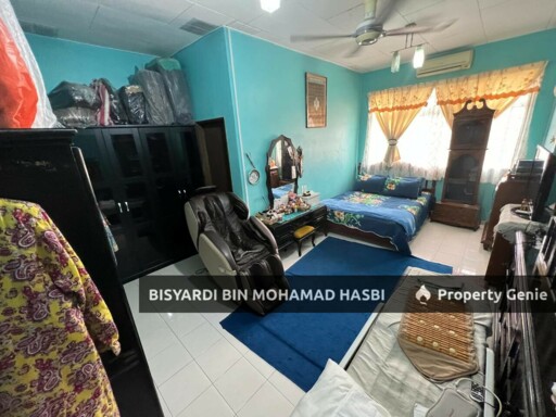 RENOVATED 2 STOREY END LOT, SEKSYEN 23 SHAH ALAM.