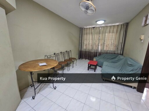 Third Floor Shophouse/Apartment For Rent! Located at MJC, Batu Kawa