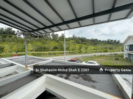 DOUBLE STOREY TERRACE INTERMEDIATE LAMAN MAWAR, KOTA SERIMAS, NILAI .