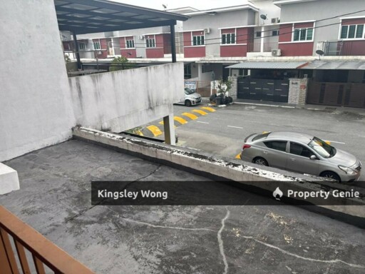 Meru Suria Jelapang Ipoh Freehold Double Storey House Below market value Near Schools Mydin Toll