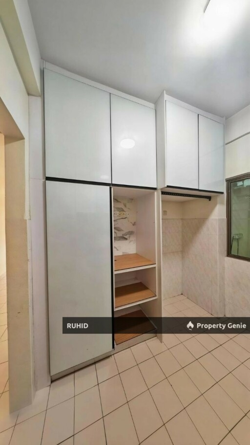 Danga View Apartment JB For Sale | Freehold 3R2B Renovated | Near CIQ