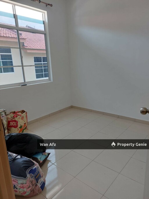 TERES SETINGKAT TAMAN PSJ SG KARANG, KUANTAN