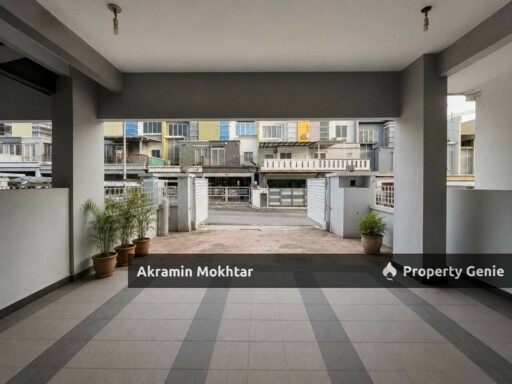 Freehold, Renovated Extended | 3 Storey House Taman Sri Putra Sungai Buloh