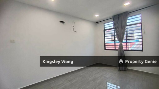 Station 18 Pengkalan Ipoh Double Storey Terrace House Renovated Near Mall Schools Industry
