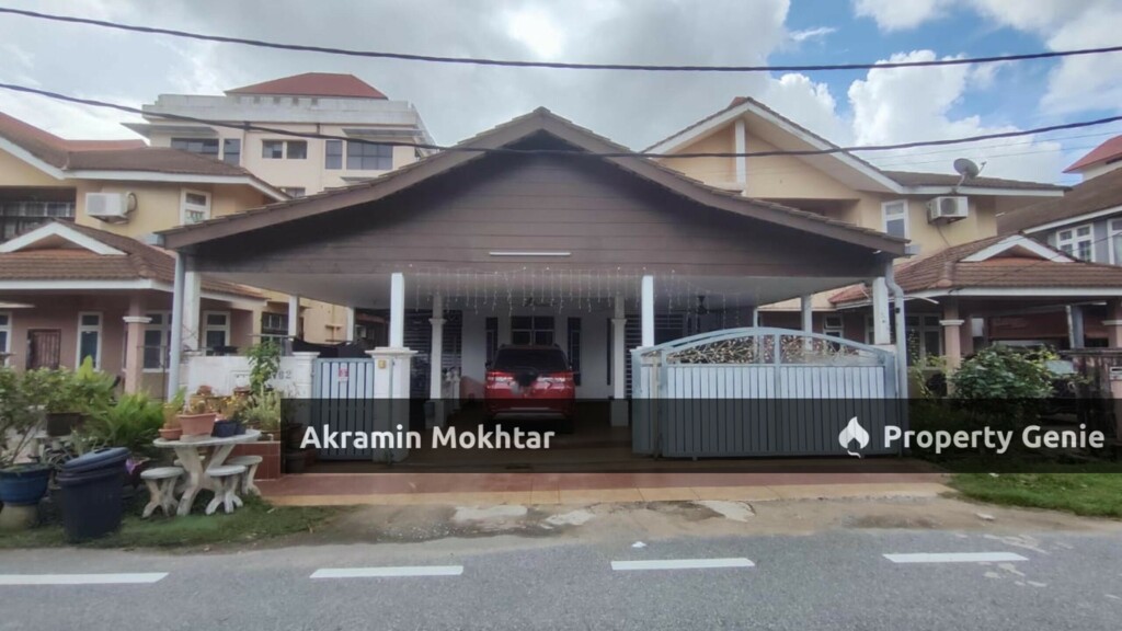 Renovated & Extended | Semi D Double Storey Taman MBKT Chendering Kuala Terengganu , Terengganu