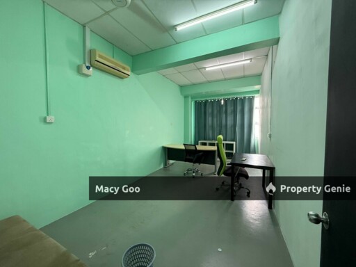Renovated Office @Taman Malim Jaya