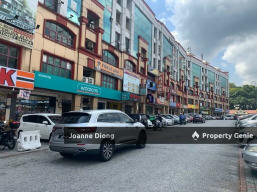 Pelangi Square Office