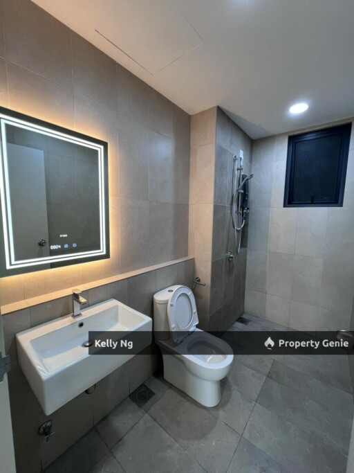 D'Sini Residence Partly Furnished At Setia Alam Shah Alam For Sale
