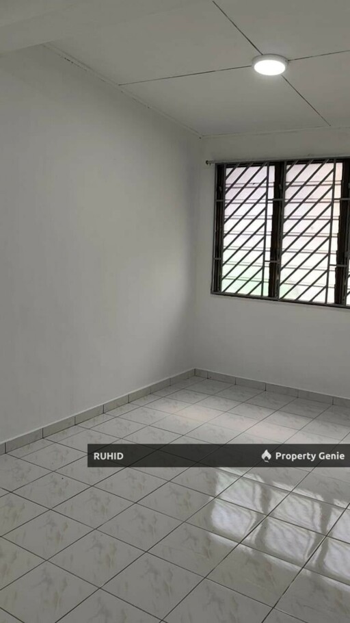 Double Storey Low Cost House For Sale at Taman Damai Jaya Skudai | Renovated | Freehold