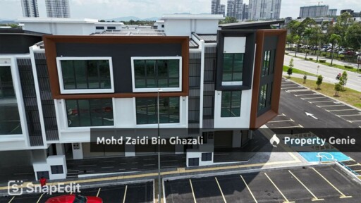 3 STOREY SHOPLOT & OFFICE