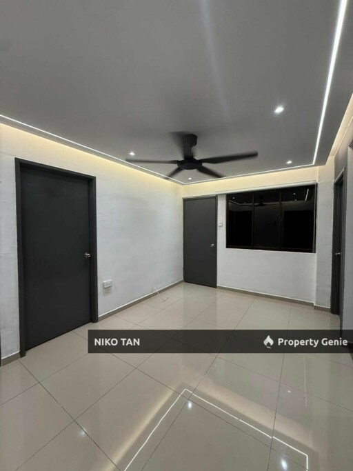 [RENOVATED]Balau Flat Taman Rinting For Sale
