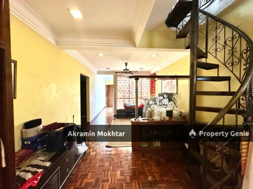 Freehold & Renovated | Double Storey Semi-D Corner Lot D’Sentral, Bandar Seri Putra, Bangi