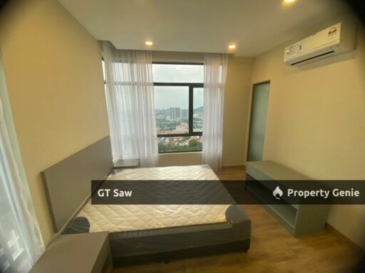 3 Bedroom Spacious Family Suite Fully Furnish For Sales
