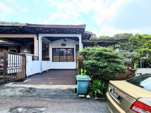 Taman Bunga Raya