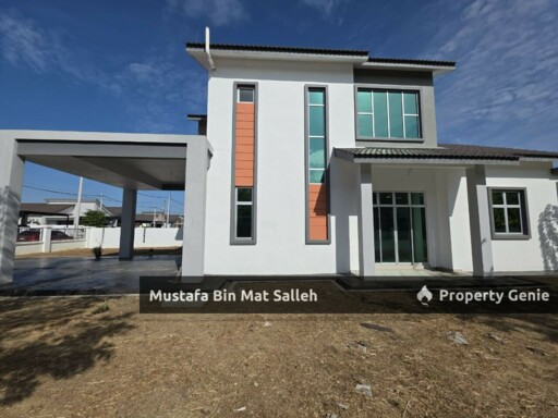 [Corner Unit] Koyak Plastik, Taman Serai Wangi