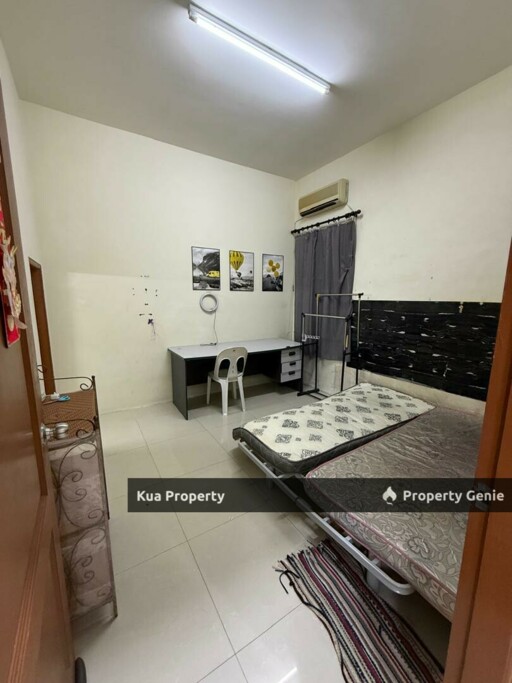 Double Storey Terrace Intermediate House at Uni Garden, Samarahan