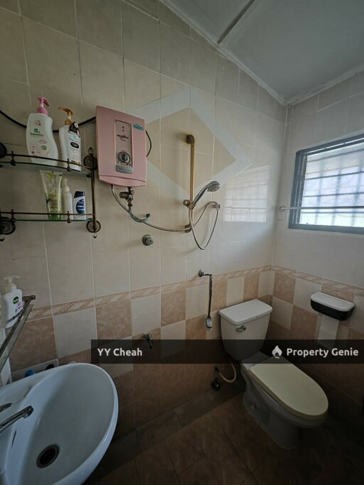 First Garden Single Storey Terrace, Good Condition, For Sale