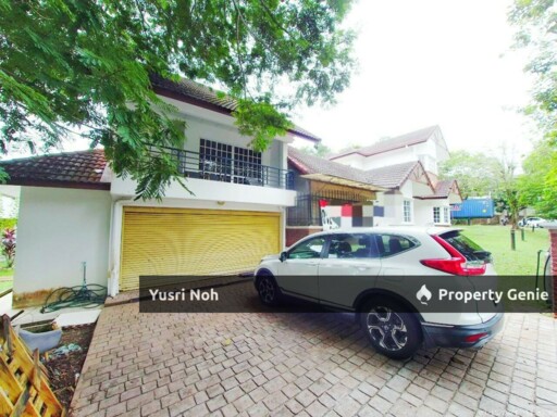 BUNGALOW DOUBLE STOREY COUNTRY HEIGHTS KAJANG