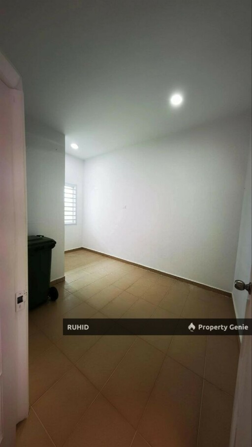 Taman Mutiara Jaya, Skudai - DOUBLE STOREY TERRACE HOUSE