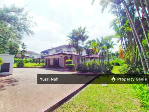 PARTIALLY FURNISHED - BUNGALOW DOUBLE STOREY BEVERLY ROW IOI RESORT CITY PUTRAJAYA