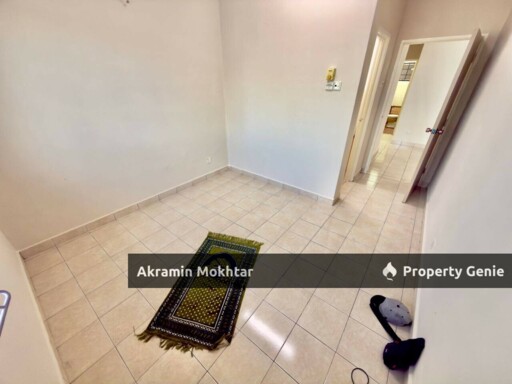 New Refurbished & 1 Parking | Apartment Taman LTAT Block A, Bukit Jalil Kuala Lumpur .