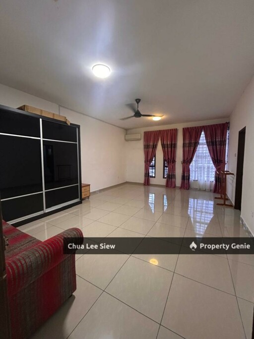 For Rent RM 2,700 (nego)🏠 Double Storey Terrace House 📍Rini Heights
